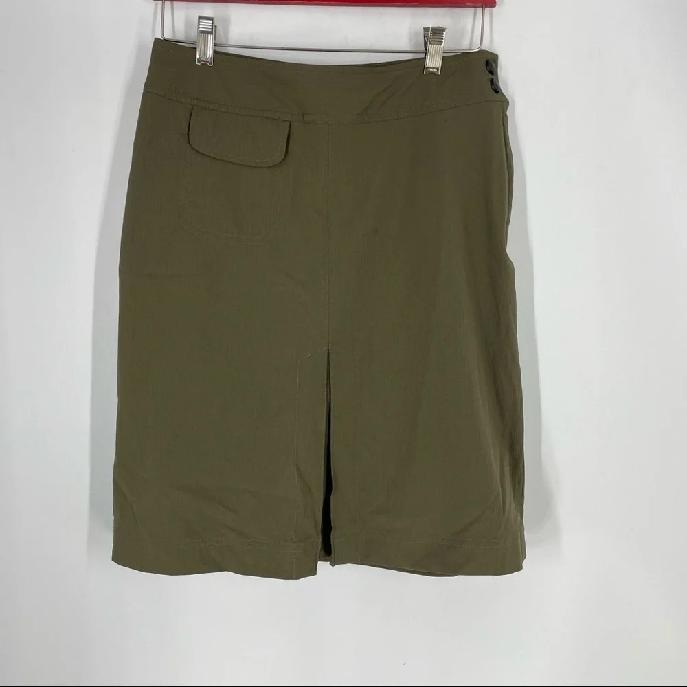 Tilley olive skirt with attached shorts skort quick dry 6 great for travel